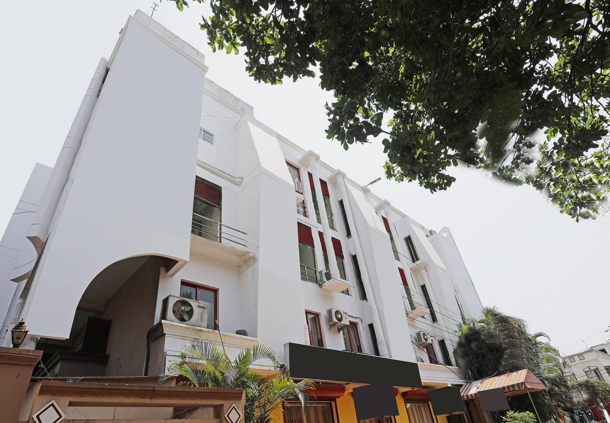 Hotel Nayapalli Bhubaneswar Exterior photo